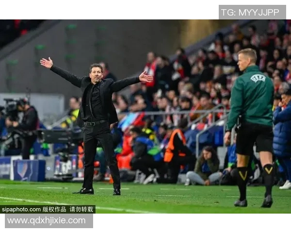 足球明星丝滑转场瞬间回顾展现精彩瞬间与技术魅力的完美结合