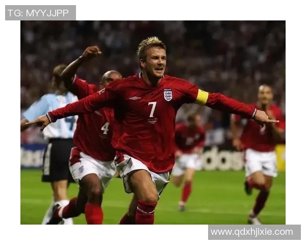 足球明星签名照片精美合集展现传奇球员风采与个性魅力